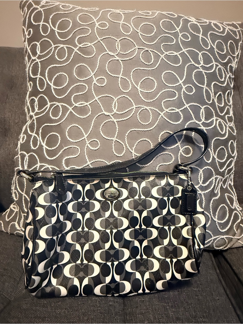 Coach black and white print purse - Picture 3 of 3